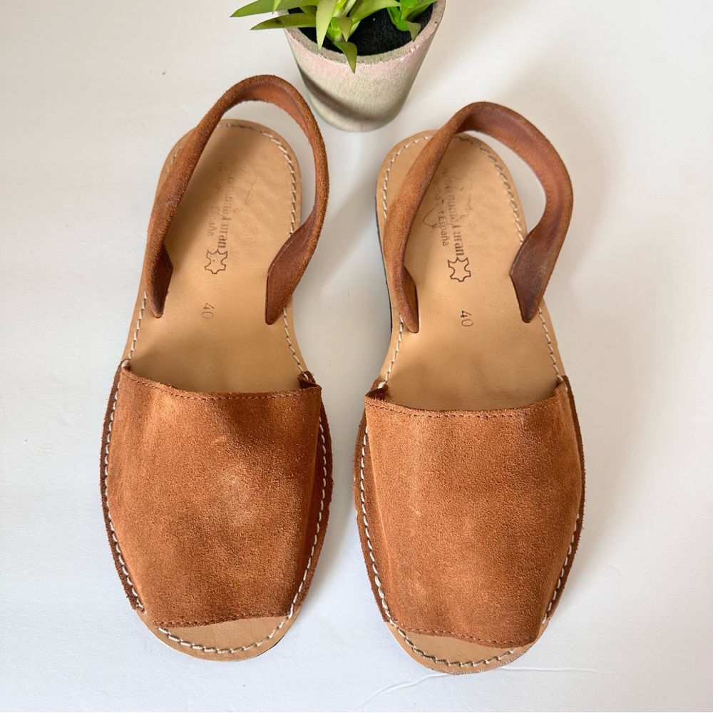 Menorquina Huran Hecho en España Brown Suede Sandals size 40